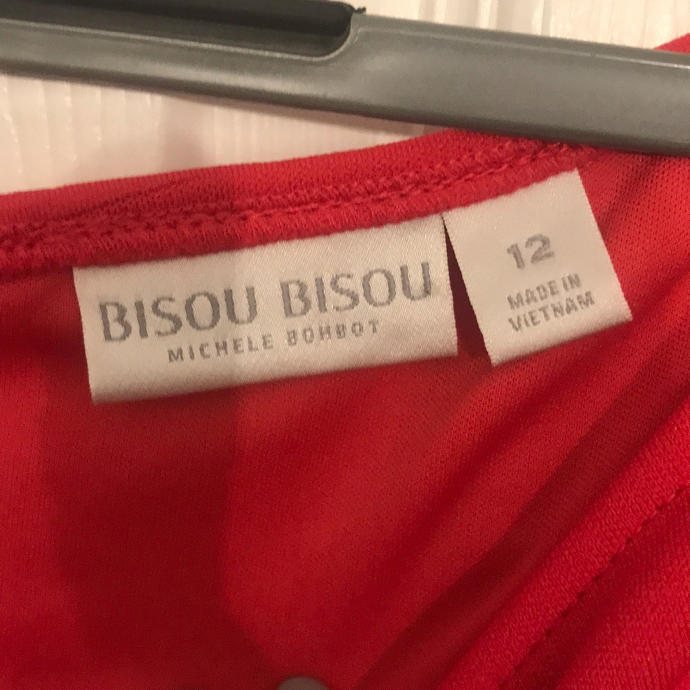 Dress - Picture 2 of 2